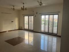 A Flat Of 2600 Square Feet In Rs. 80000