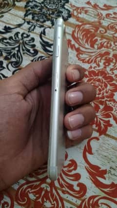 I phone 7 non pta  32gb white colour battery original 84 health