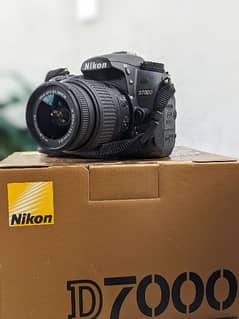 Nikon DSLR camera d7000 with kit lens kit lens 18.55 afs
