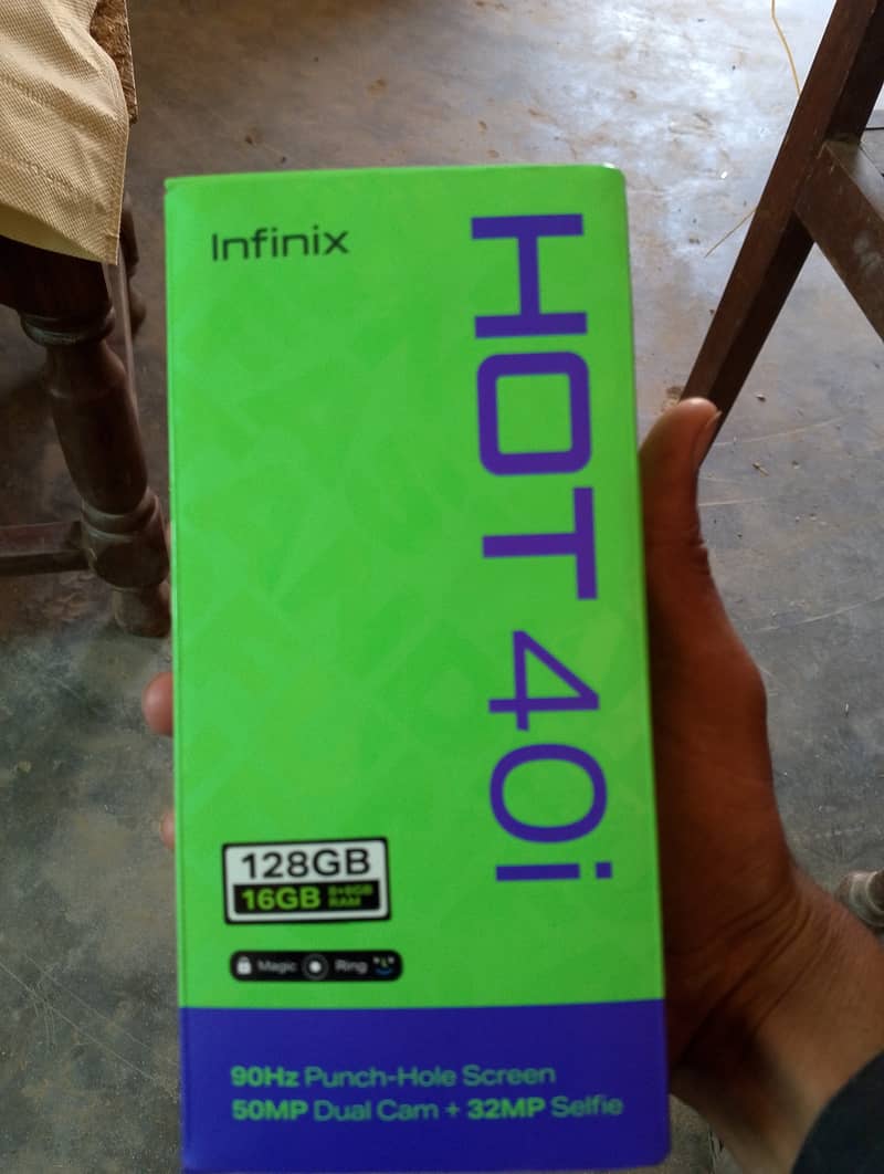 Infinix Hot 40i 16gb ram 128rom 1