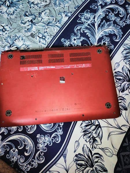 HP ENVEY SLEEKBOOK URGENT SELLING 2