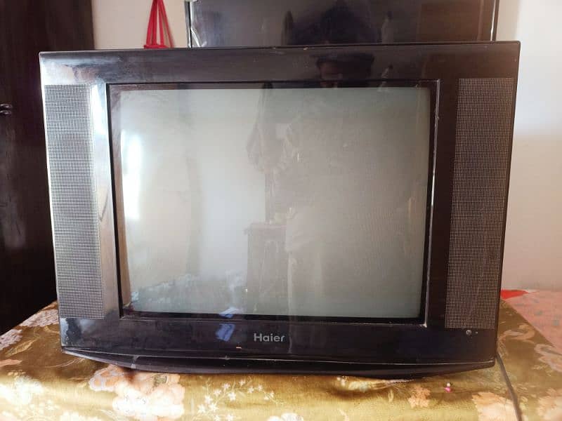 Tv with Dish Antenna & Receiver 4