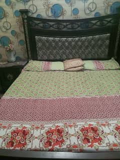 bed,2 side tables, dressing table