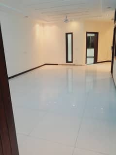 10 marla upper portion for rent in bahria town