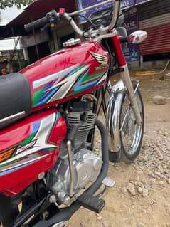 honda 125 2023 model condition 10by 10