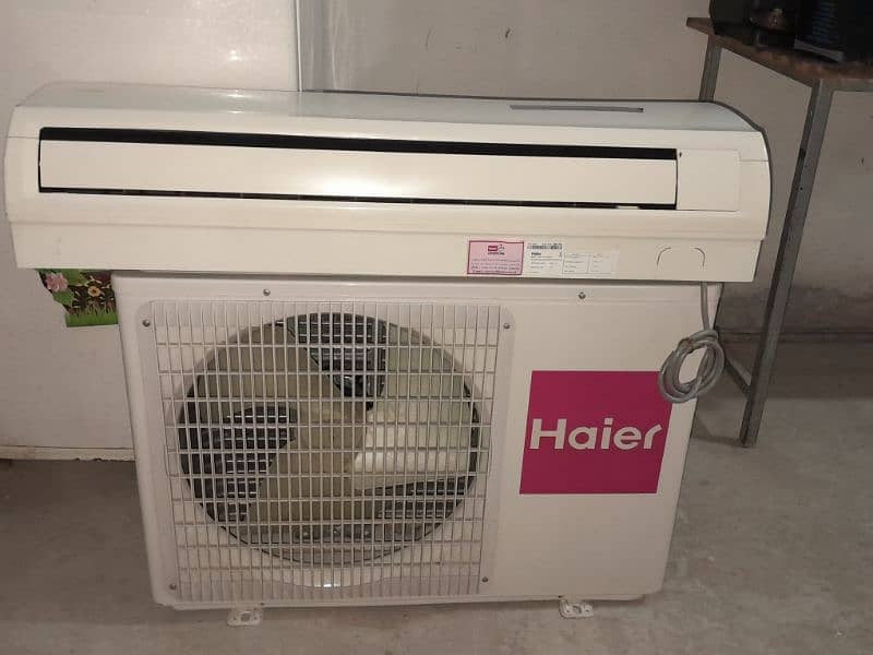 haire 1.5ton for sale only serious buyer contact kry. 0