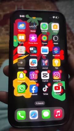 Iphone 13 128 gb 100% bettery with box black color with box