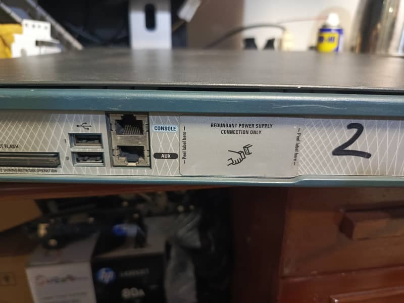 Cisco 2800 Series Services Routers 1