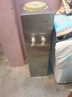 tcl water dispenser very good condition