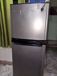Refrigerator Orient Medium size