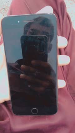 i phone 8+64 gb non pta betrry helth 100