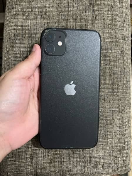 Iphone 11 128 GB LLA PTA Approved 3