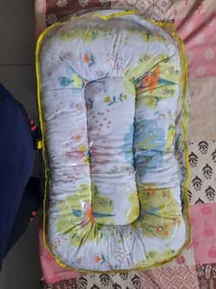 comfortable baby bed with mosquito net new