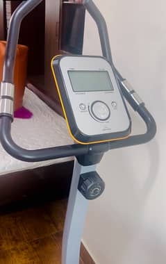 1 month used cycling gym machine in best condition in lowest price