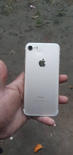 iphone 7 Official pta aproved 128