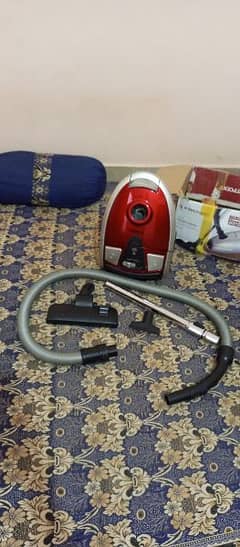 west Point Vacuum Cleaner With Box Pack  and accessories