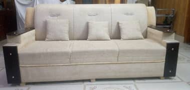 7 seater branded sofa, Excellent quality