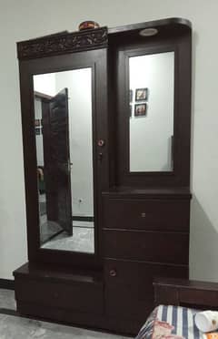 Dressing table for sale | Vanity Table just 15000