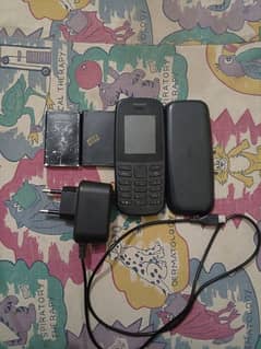 Nokiya keypad phone dual sim With charger