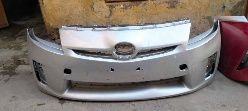 Toyota Prius 2012 Front Bumpers 10