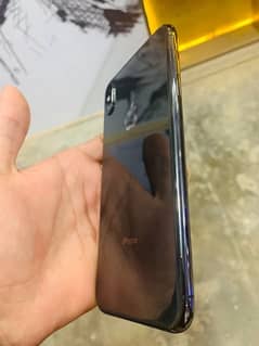 iphone Xs max PTA proved 64 GB 78 health good battery timing