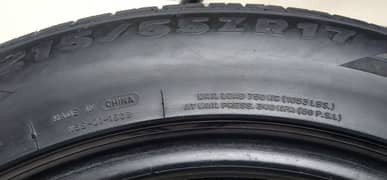 "Tracmax X Privilo TX3 (215/55Z R17 98W) Tyre"