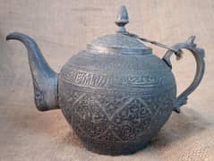 old Persian islamic pot available 4 video contact whatsapp 03071138819