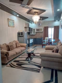 8 MARLA HOUSE FOR RENT IN BAHRIA TOWN LAHORE
