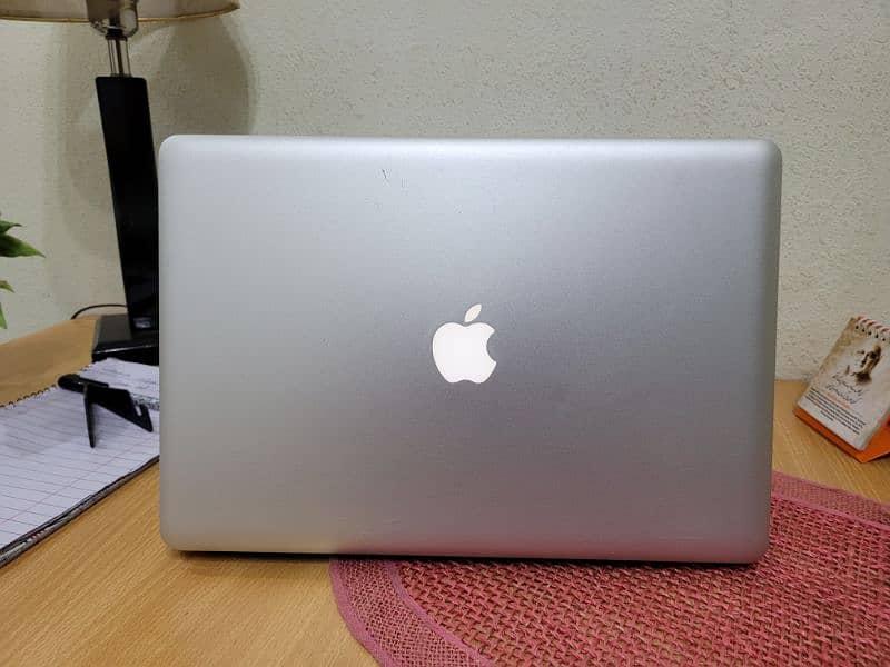 macbook pro i5  256ssd installed 1