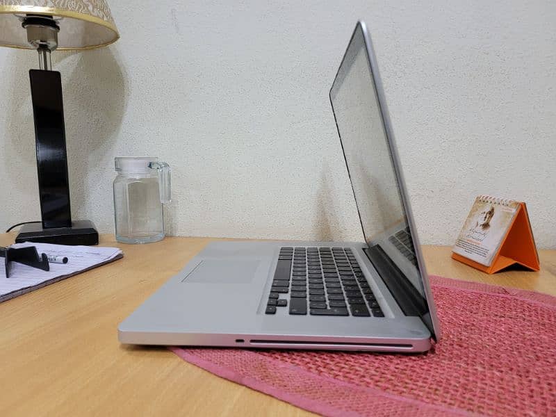 macbook pro i5  256ssd installed 3