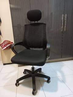 Computer chair/ office chair heights, neck and back support adjustable