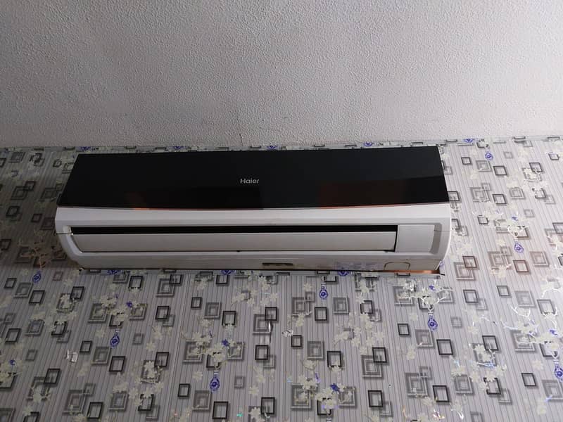 Haier 1.5 ton AC urgent 0