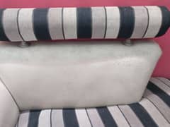 2 seater sethi/ sofa