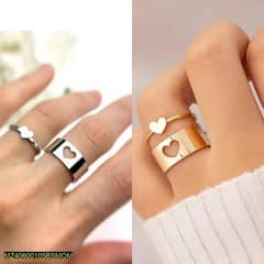 heart shaped couple rings