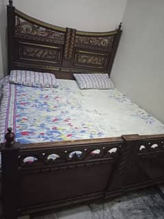 chiniote wooden bed