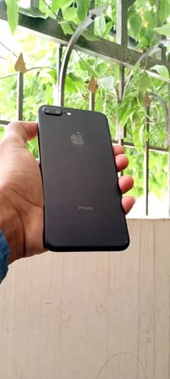 iphone 7plus lush condition pta approved JV