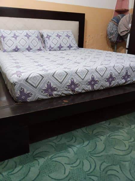 Queen size low profile wooden double bed set with mattress 1