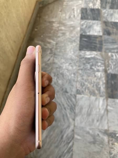 iPhone 8 pta aproved  urgent sale 5