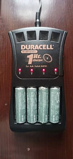Duracell AA AAA cell charger fast charging