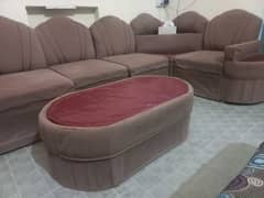 6 Seats Sofa Set in Good Condition