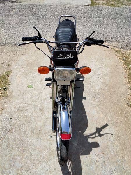 Honda CG 125 Black color Bahawalpur Number 2014 in good condition 1