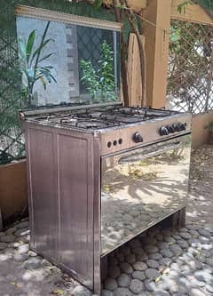 5 Burner + Baking Chamber Oven