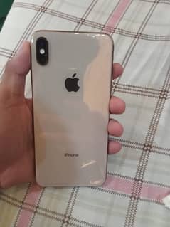 xs max 10/10 gold colour Pta approved