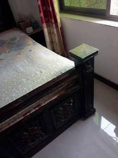 wooden bed king size condition 8 out of 10