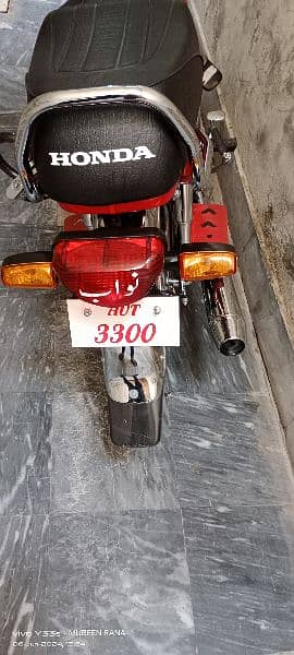 NEW FRESH HONDA CD 70 WITH GOLDEN NUMBER 3