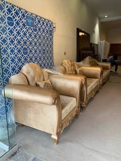 Sofa Set In Beautiful Design / Available
