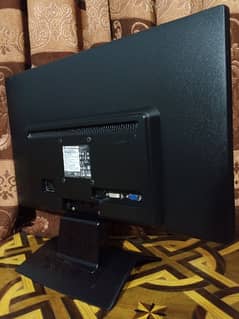 Like new HP 22inch slim wide scren back-lit led monitor FHD lcd cam pc