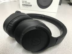 Audio-Technica 700bt noise cancellation headphones