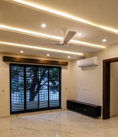 Neat and clean upper portion for rent