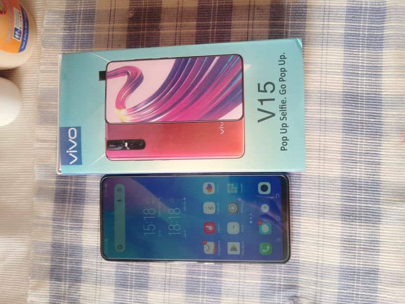 vivo 15 4